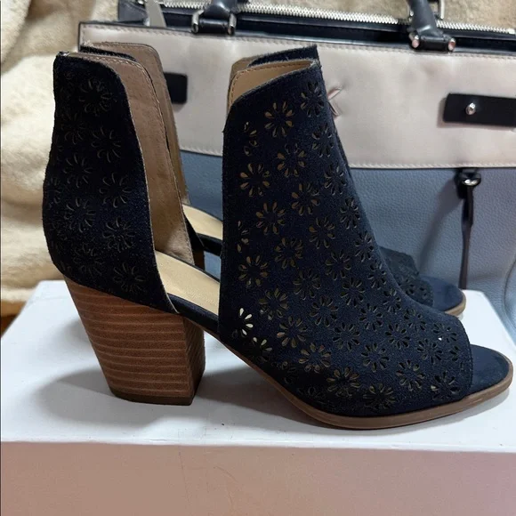 Crown & Ivy Black Cut-Out Ankle Booties - Picture 2 of 5